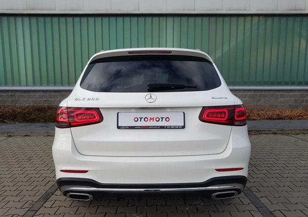 Mercedes-Benz GLC cena 188888 przebieg: 53400, rok produkcji 2019 z Biała Podlaska małe 704
